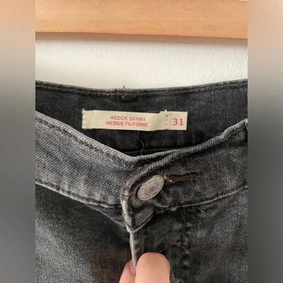 Levi's Wedgie skinny filform women’s Gray Jeans size 31 - Picture 7 of 11